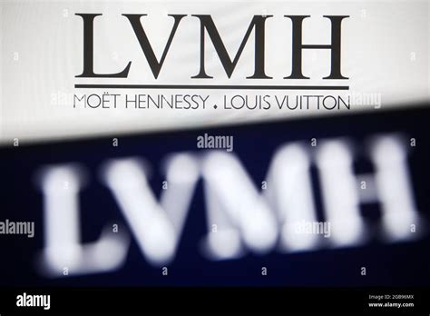 quotazione lvmh louis vuitton moet hennessy|lvmh us stock symbol.